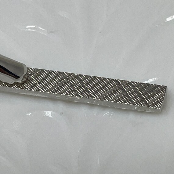 Vintage Silver Tone Solid Front Patterned Texture… - image 6