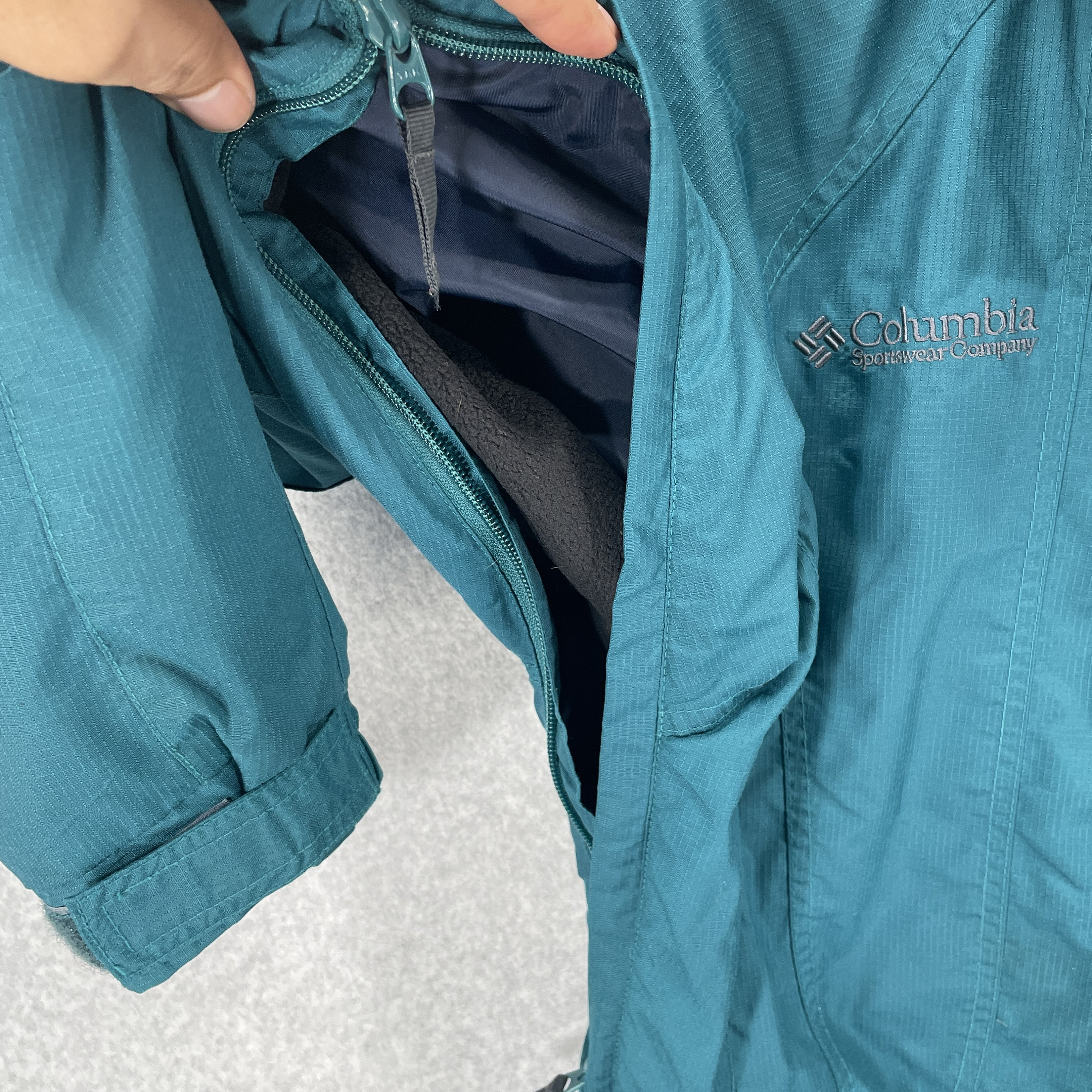 Vintage Columbia Sportswear Company Winter Jacket Green/ Black 
