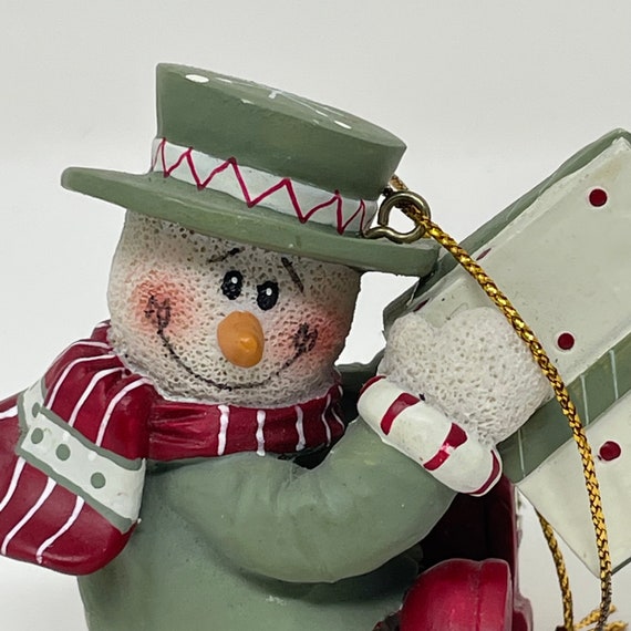 ティファニー　man Ornament Snowman Ornament in Bone China | Tiffany & Co. Singapore