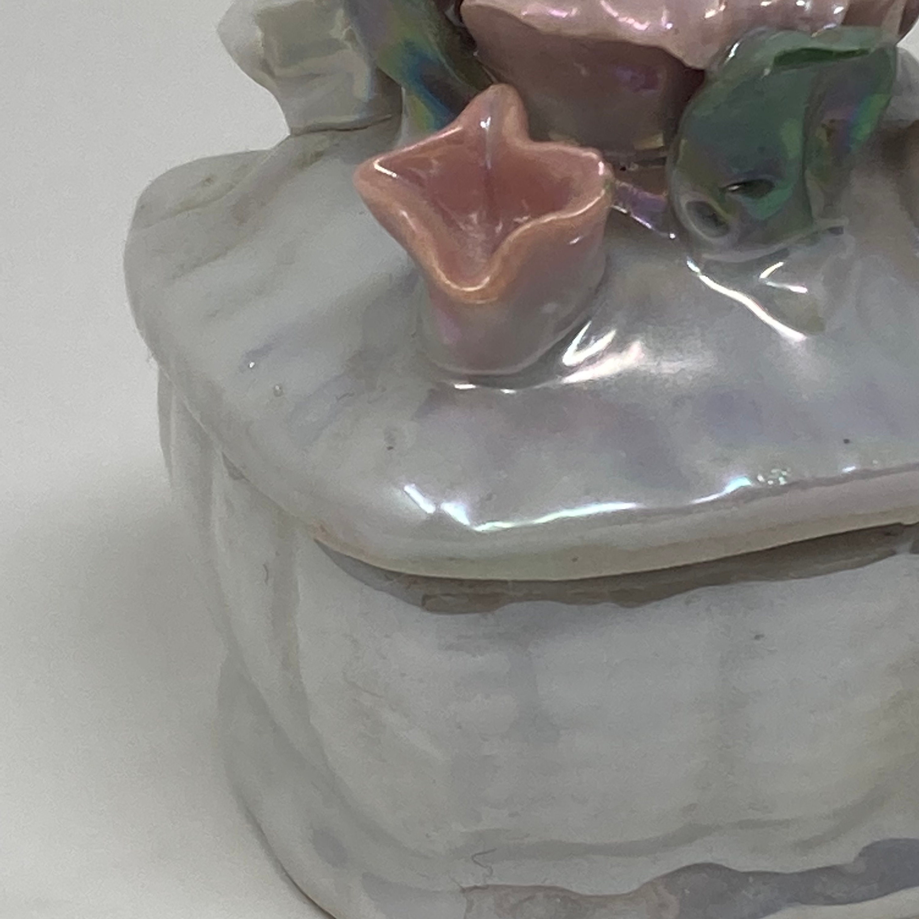Vintage Delicate Iridescent White Pink Rose Floral Trinket Box With Lid ...