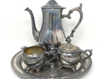 Antik WM Rogers Silverfat Viktoriansk Teservis: Kaffekanna, Gräddkanna, Sockerskål & Tallrik