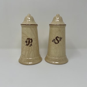 Vintage 70s Pfaltzgraf Village Cermaic Salt & Pepper Oversized Large Shakers Collectables