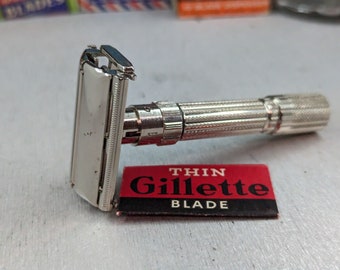 1961 Gillette FATBOY Adjustable Vintage Safety Razor Date Code G3