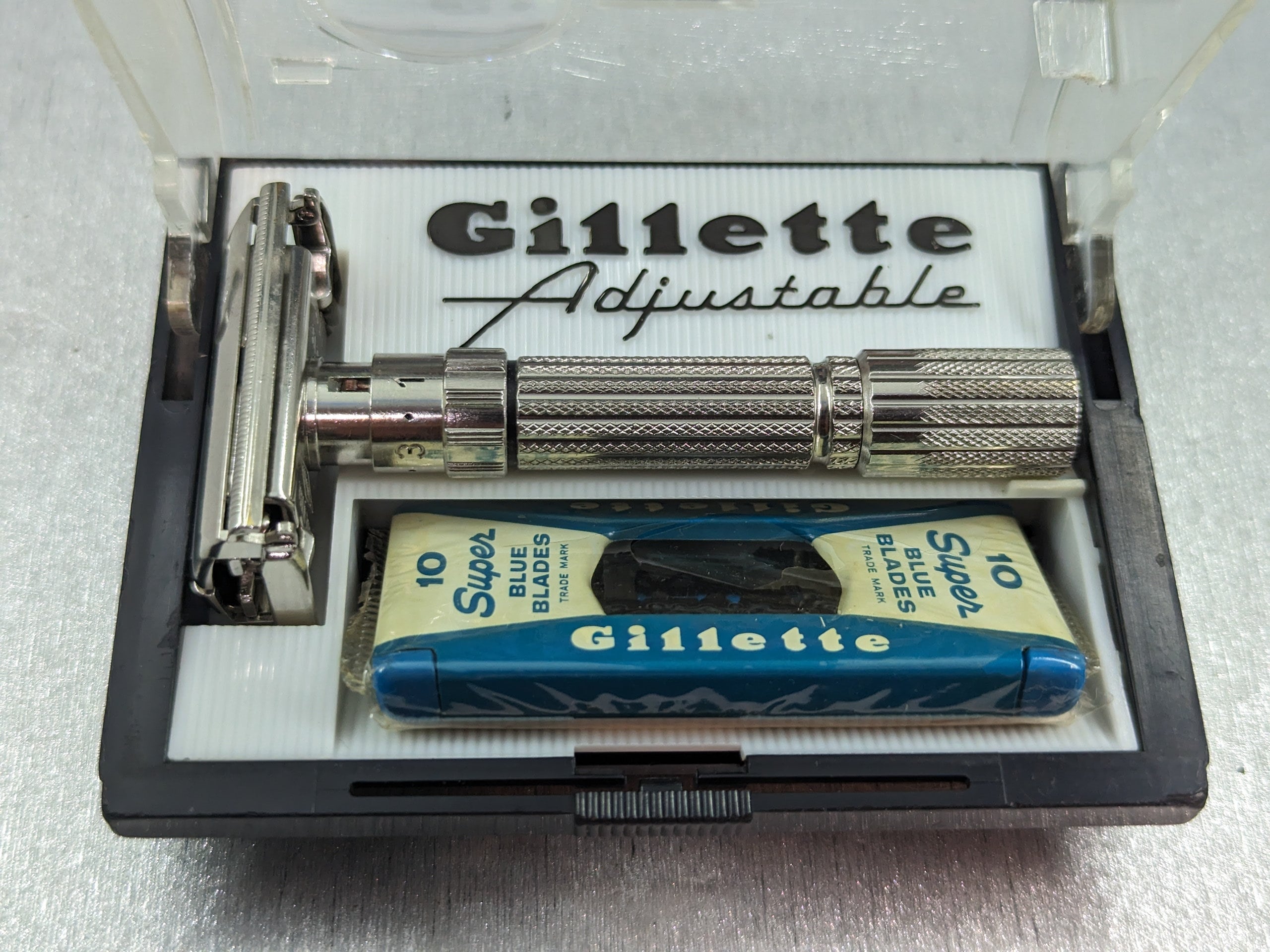 d*3様 Gillette Adjustable Fatboy 剃刀 ケース ビ s-l400.jpg