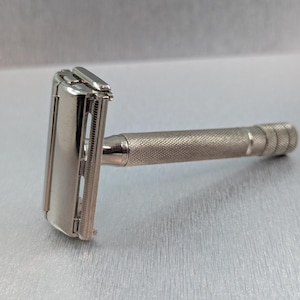 1940s Gillette Super Speed Vintage Safety Razor