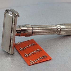 1960 Gillette FATBOY Adjustable Vintage Safety Razor Date Code F2