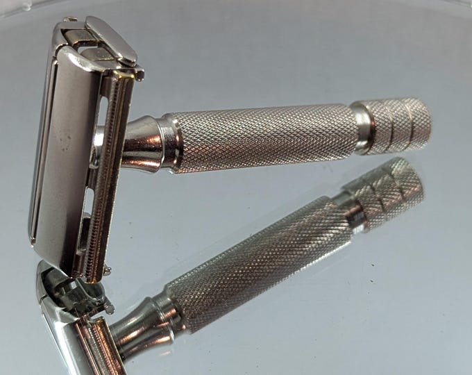 Gillette Rocket Razor 1955 Gillette British ROCKET HD Vintage Safety Razor - Made in England ...