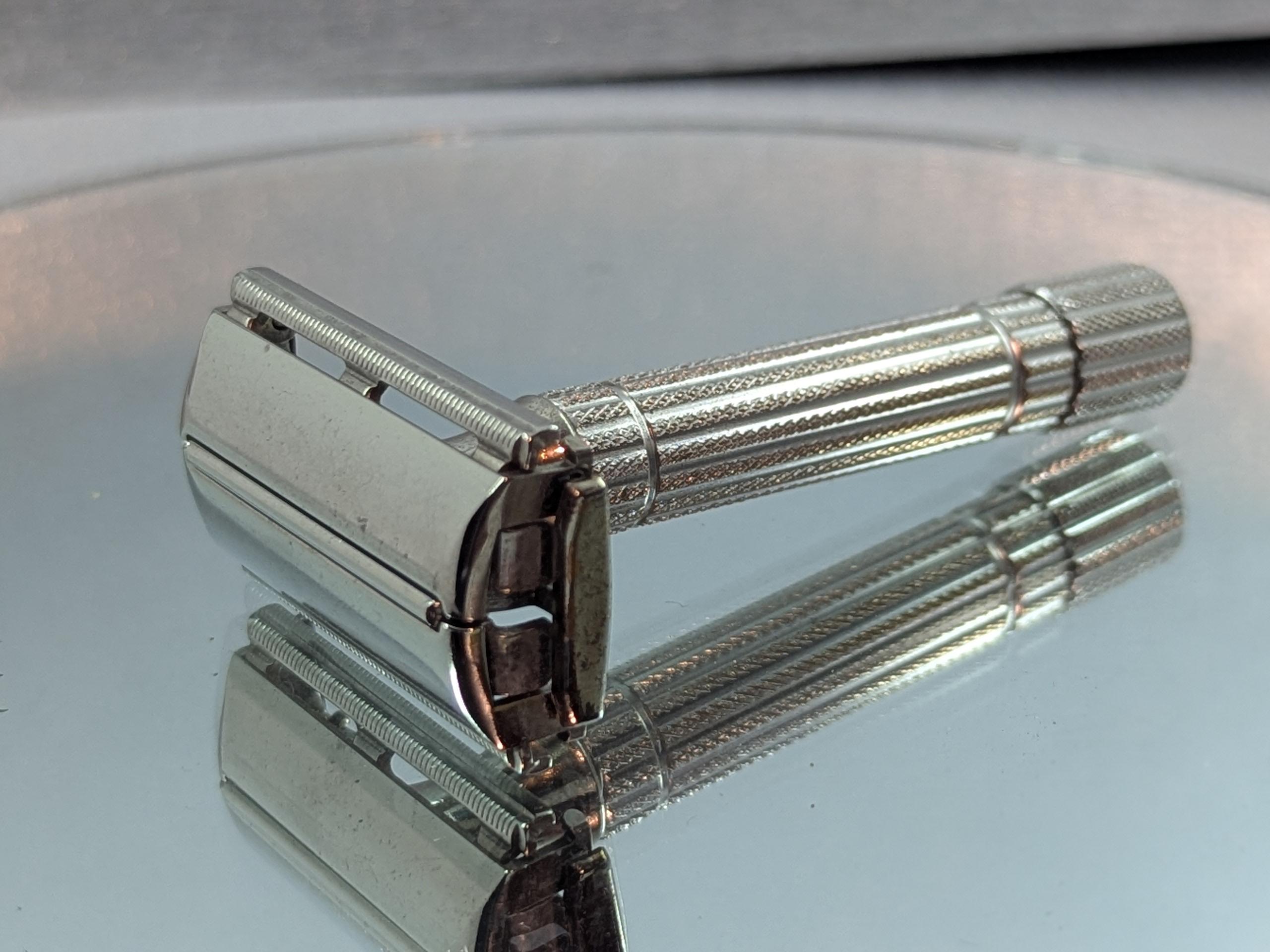 1953 Gillette Rhodium Plated PRESIDENT TTO Vintage Safety Razor - Date ...
