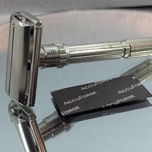 Gillette slim adjustable - Etsy 日本