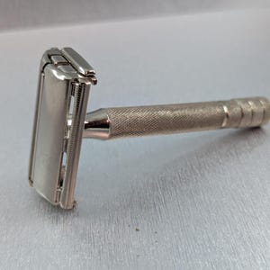 1940s Gillette Super Speed Vintage Safety Razor