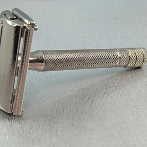1940s Gillette Super Speed Vintage Safety Razor