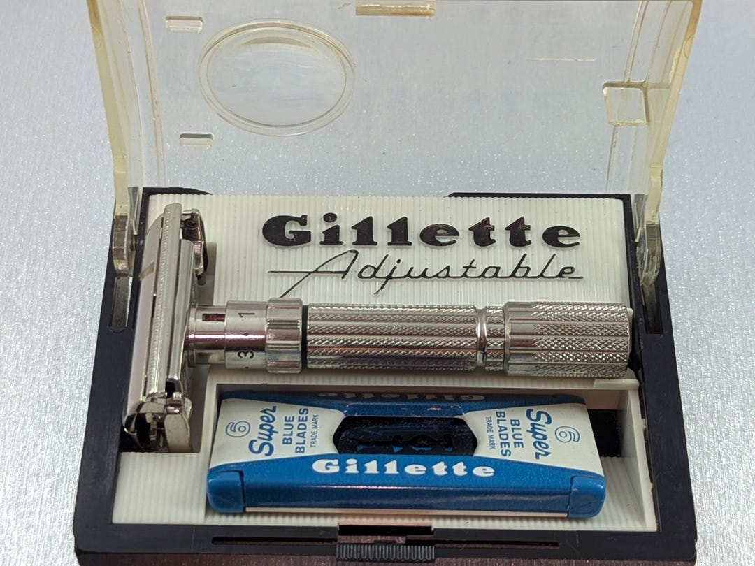 1959 Gillette Fatboy Adjustable Safety Razor Set - Vintage Collectible ...