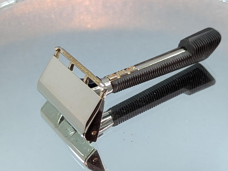 1950s Gem Push Button Vintage Single Edge Safety Razor - Etsy