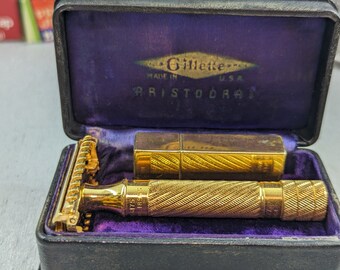 1934 Gillette Gold Aristocrat Open Comb TTO Vintage Safety Razor Set in Case