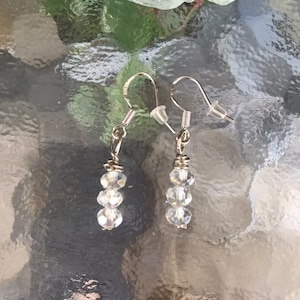 Pendientes de cristal ab.6 mm joyería de boda de cristal regalo de damas de honor, regalo para ella, ideas de regalo, regalo de graduación, regalo para el cumpleaños.