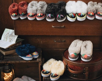Lucky Dip Kids Sheepskin Slippers by ONAIE