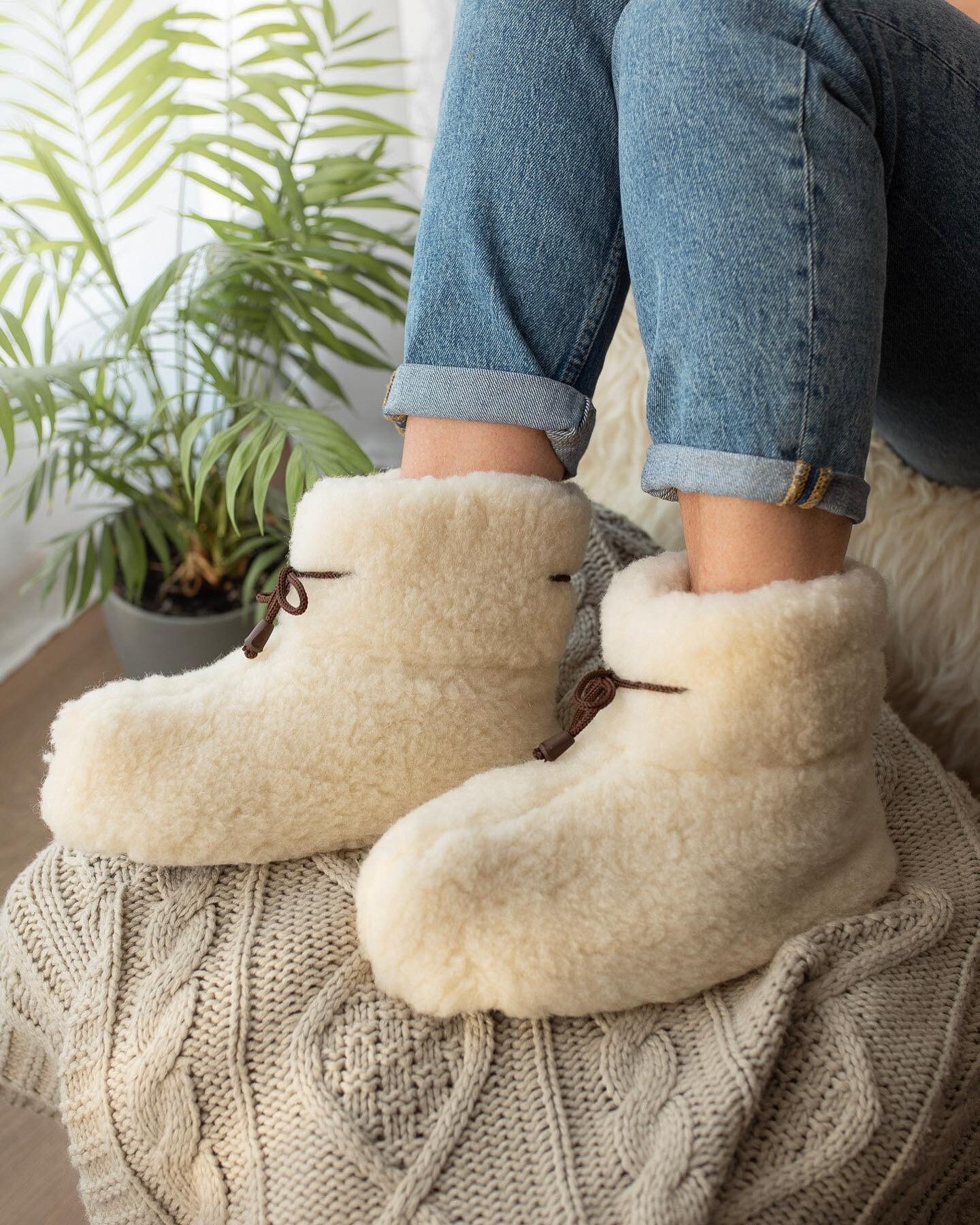 Marks and spencer ladies slipper boots discount