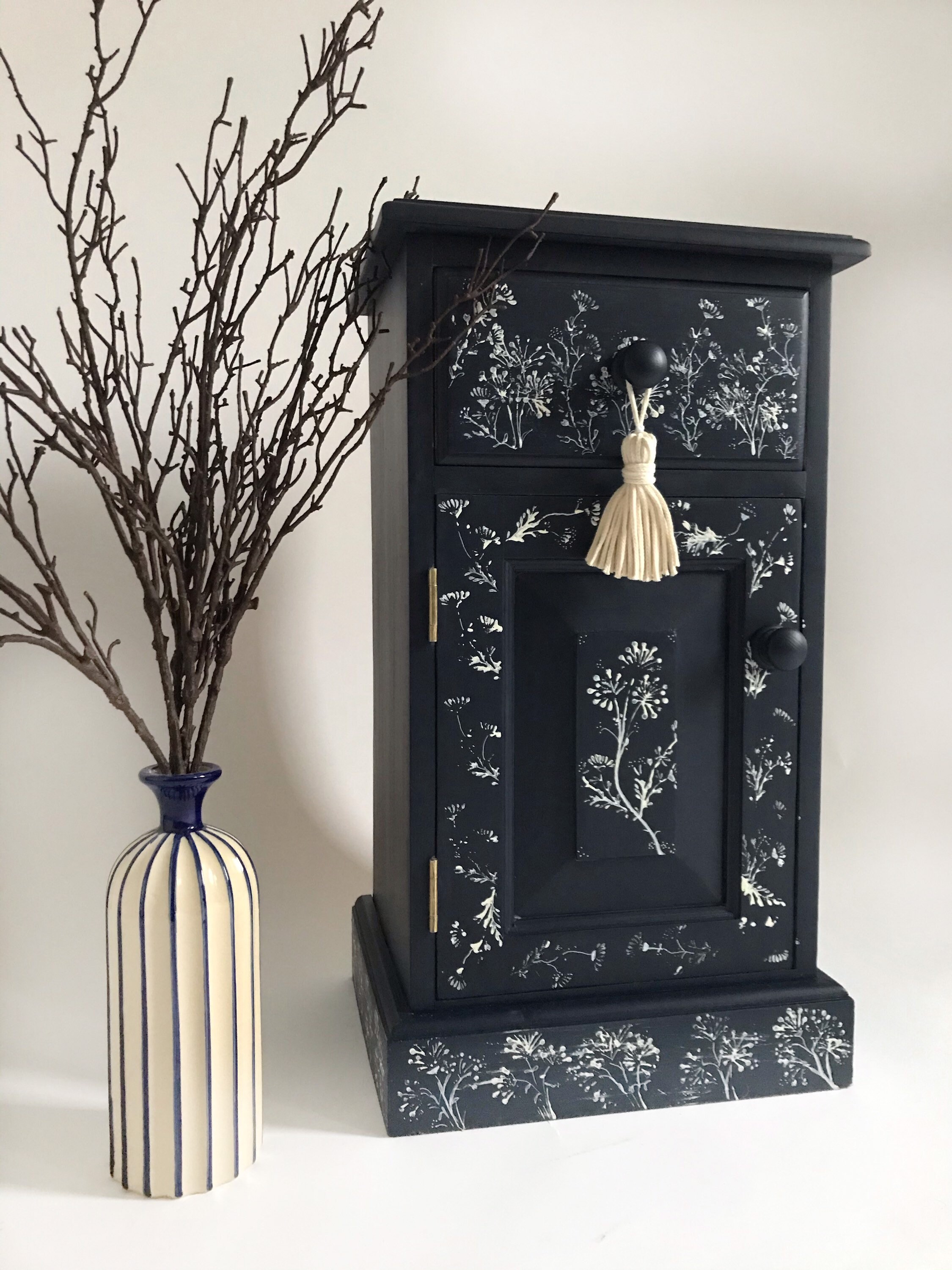 Armario estampado a mano de pino | Etsy