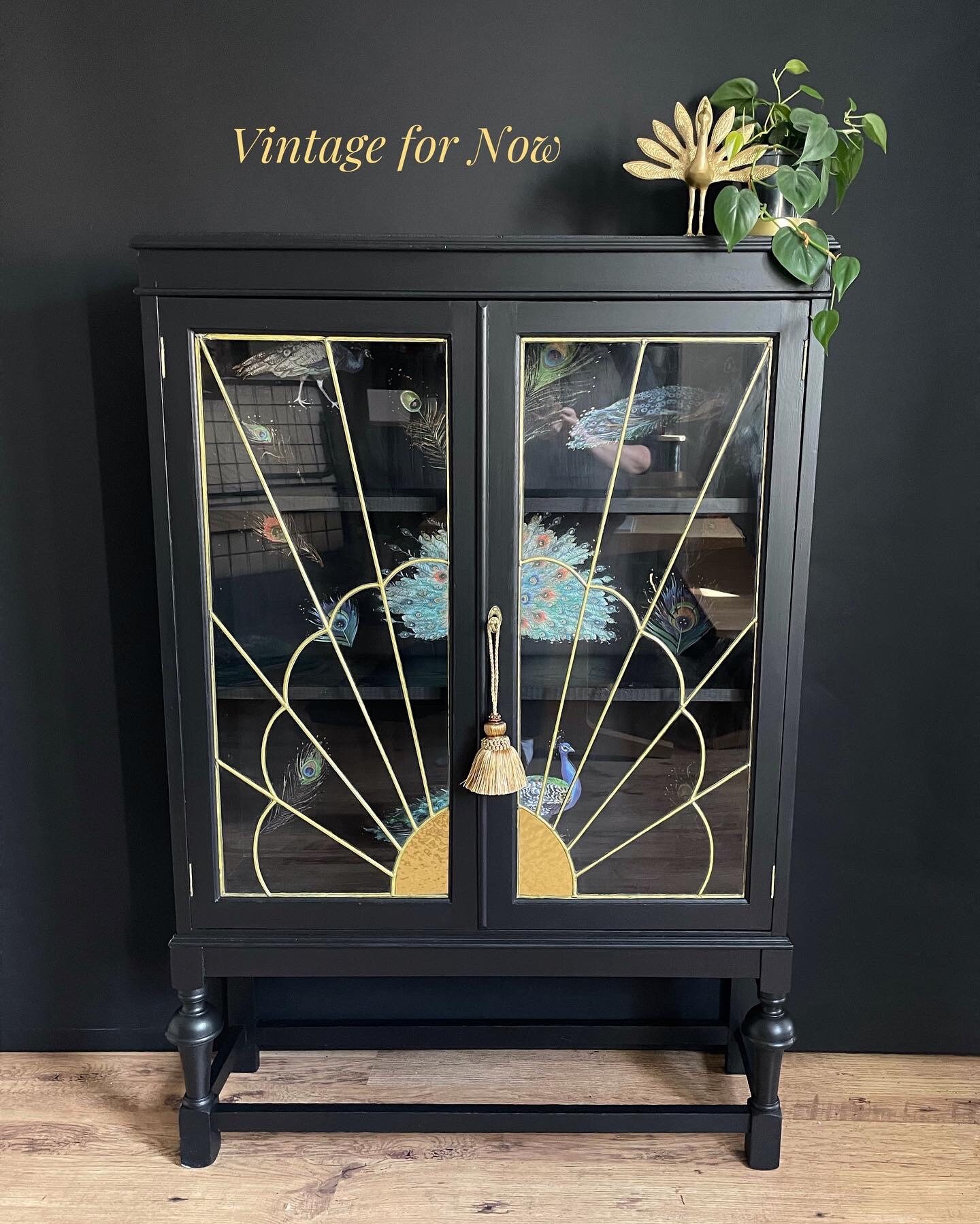 Clover display cabinet online