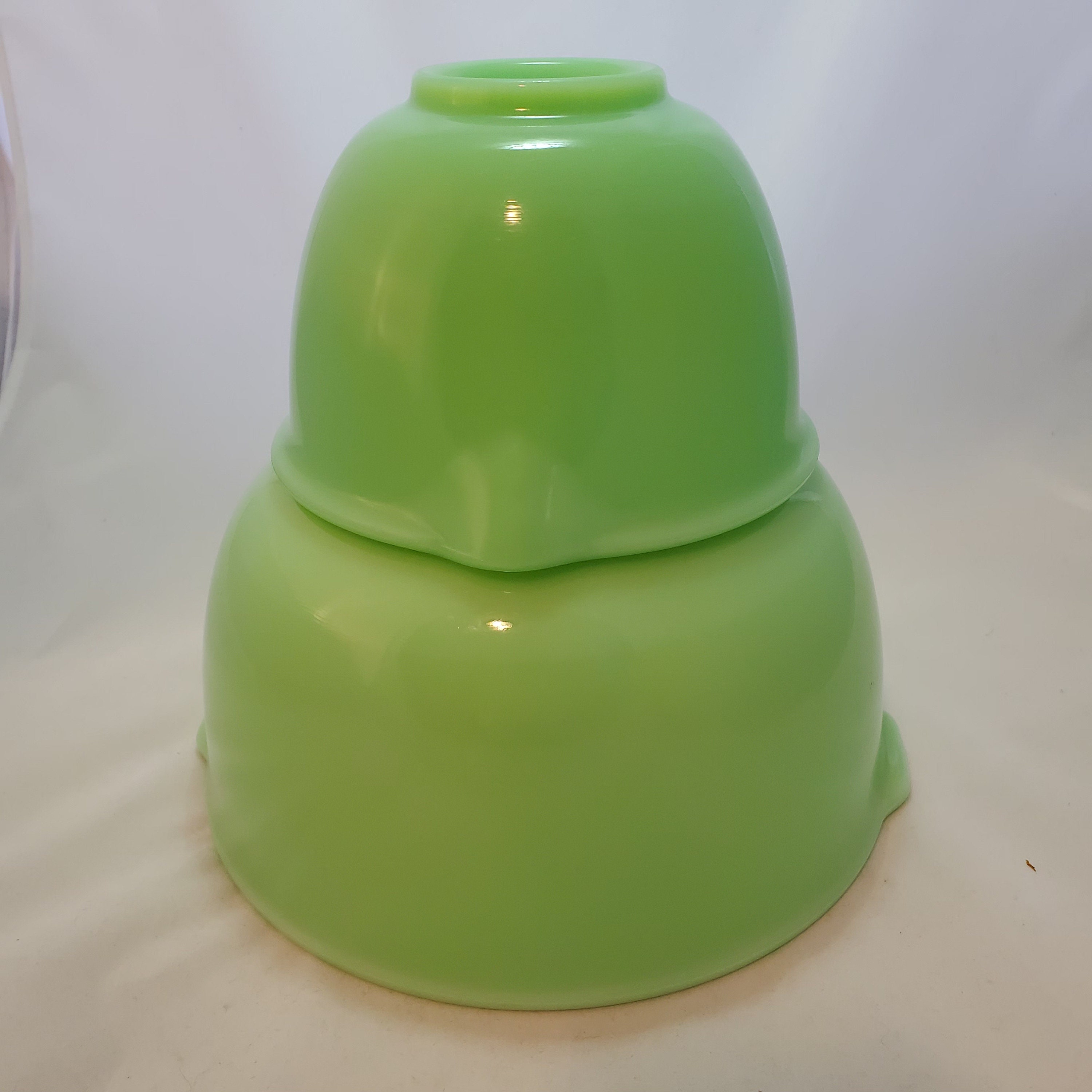 2 Vintage Jadeite Mixer Bowls Etsy
