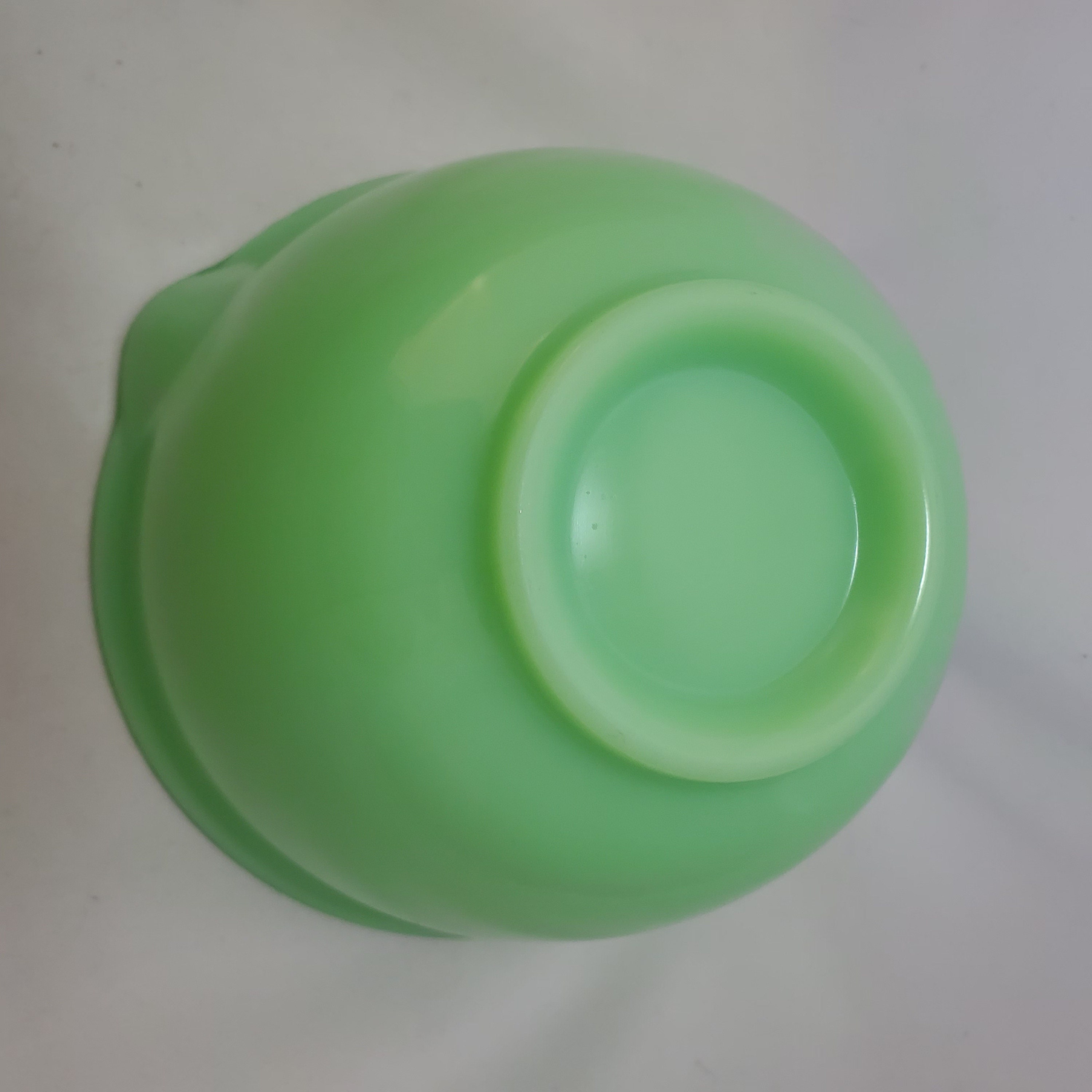 2 Vintage Jadeite Mixer Bowls Etsy