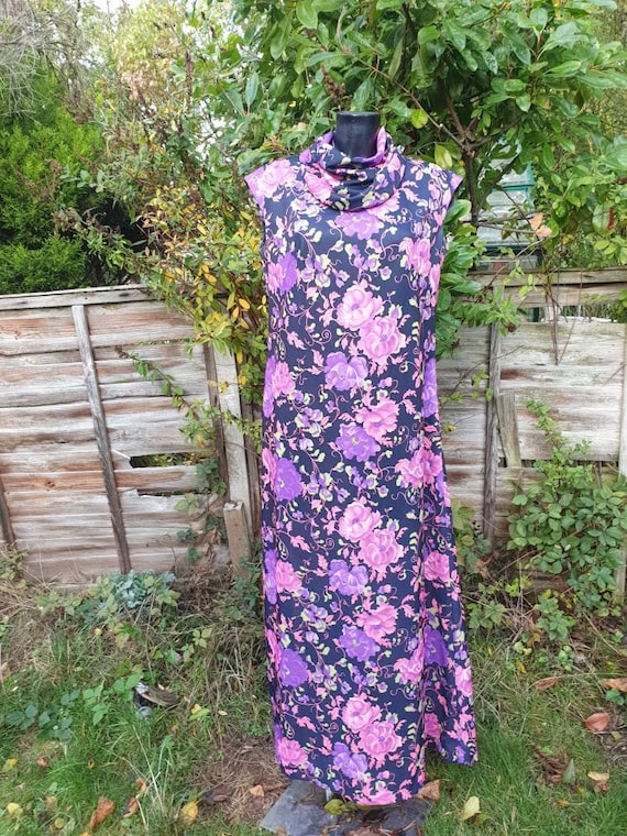 Vintage 70's maxi dress Size xl