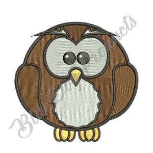Conception de broderie de machine numérisée de hibou