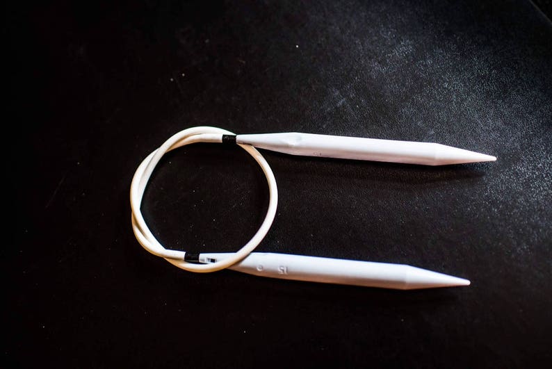 000 circular knitting needles