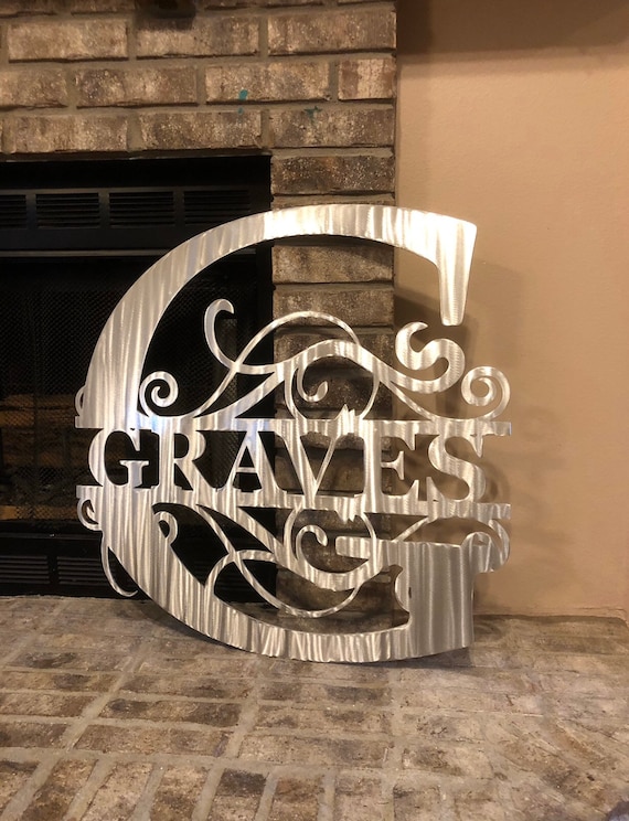  Custom Metal Name Sign, Personalized Last Name Metal Signs,  Split Letter Monogram Sign, Porch Decorations Outdoor Metal Wall Art, First  Name Custom Decoration, Wedding Gifts : Handmade Products