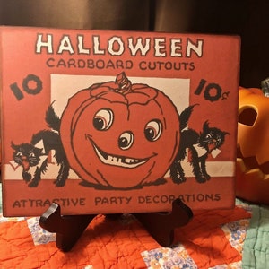 Retro Halloween, Pumpkin,  Cardboard Cutouts,   Handcrafted Plaque / Sign