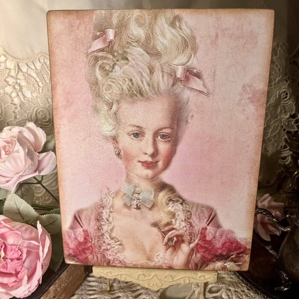 Marie Antoinette in Pink, Handcrafted Plaque / Sign with GLITTER