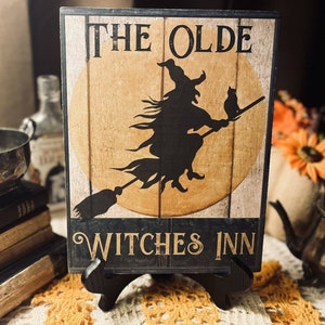 Olde Witches Inn, Primitive Halloween, Handcrafted Plaque / Sign