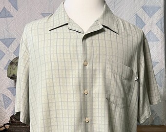 VINTAGE Solitude men's tropical shirt - Pale sage green - rayon/poly blend - XLarge