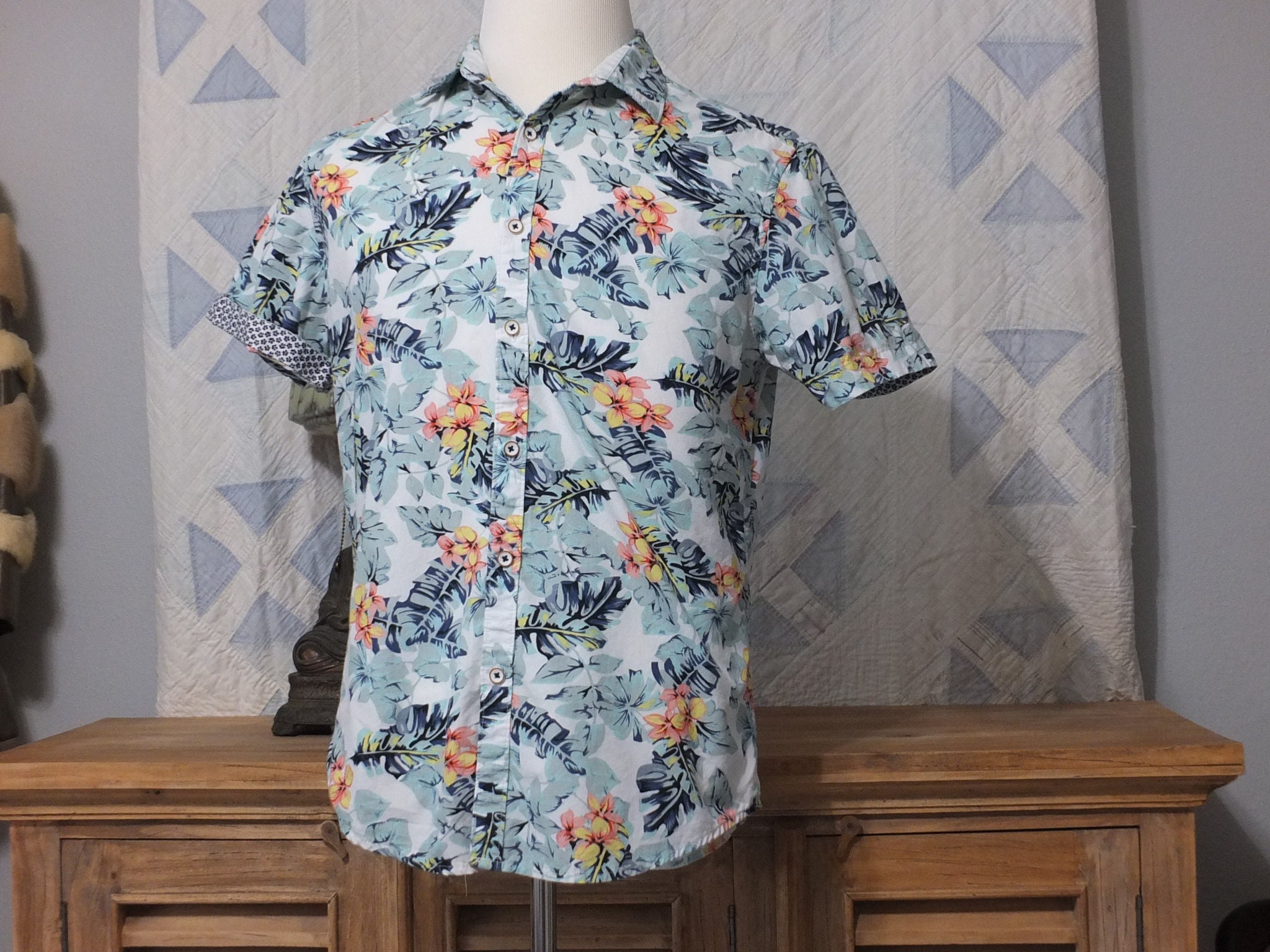 Gently Worn Denim & Flower Ricky Singh Button Down Short - Etsy Israel