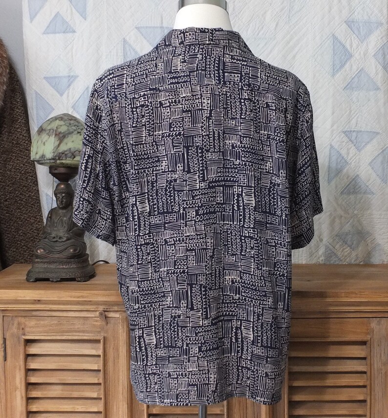 Pre-owned, vintage Brioni Men's Rayon Shirt Navy and sand abstract pattern Medium 1980s image 3