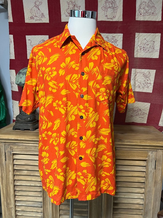 VINTAGE United Men's Tropical Shirt - 100% silk -… - image 1