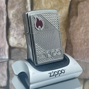 New Zippo monochromatic Zippo logo and red flame inlay amazing quality