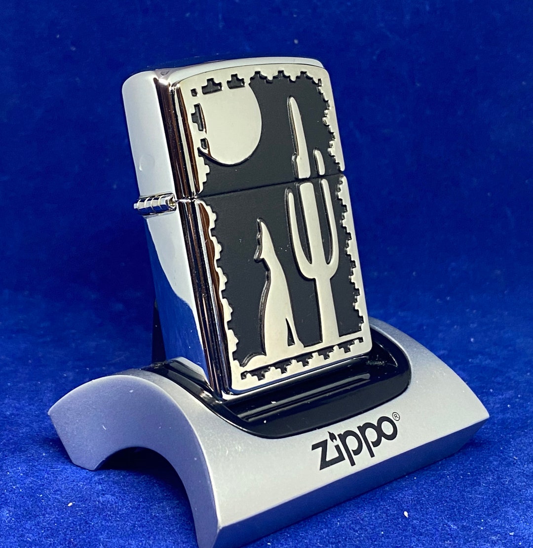 Vintage Zippo Coyote Moon Nocturne New & Unfired W/original