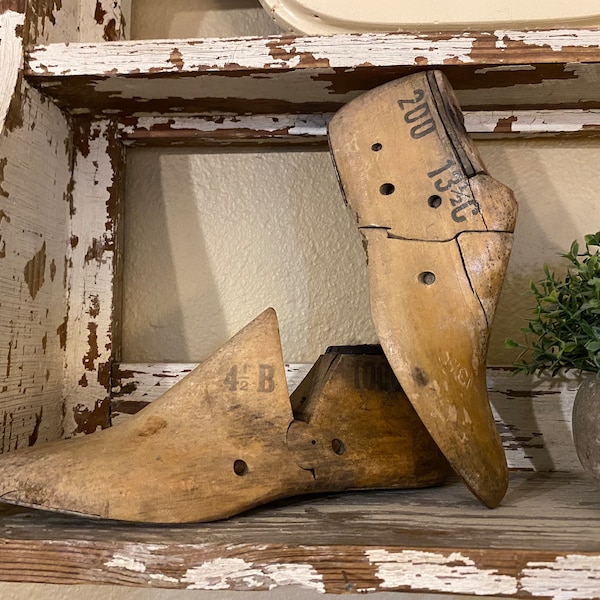 Vintage Wooden Shoe Mold, Primitive, Antique Cobbler. Salvage, Farmhouse, Garden, Architectural, Cottage