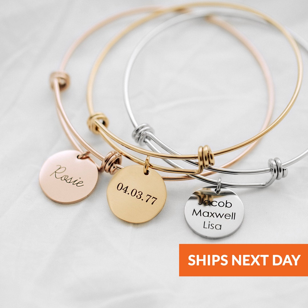 Personalized Bangle Bracelet Gift for Aunt Custom Name Bangle Bracelet ...