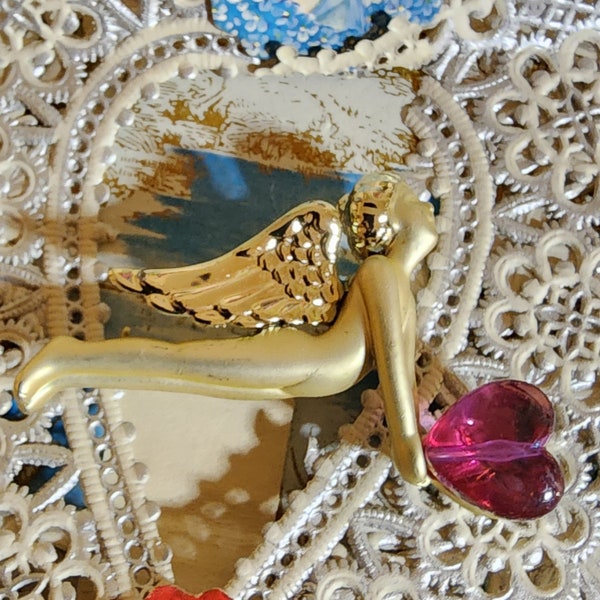 ANGEL HEART Signed AJC Brooch Angel Lover Gift Sweetheart Present Valentines Day Gift Collectible Vintage Jewelry Gift Faerie Found Treasure