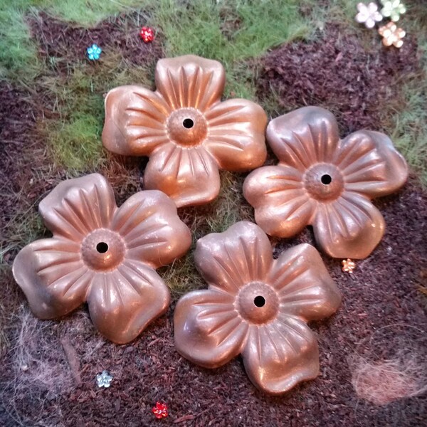 Four Cool Copper Dogwood Blossoms Gift For Crafter Faerie Found Treasure Vintage Jewelry Findings And Craft Supplies For Your Pleasure