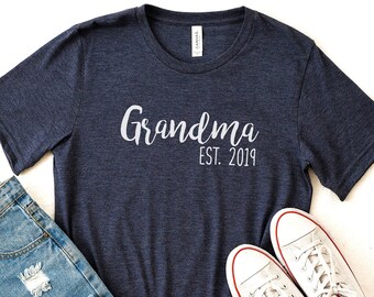 grandma est shirt - grandma shirt - grandma established - grandma gift - pregnancy announcement - grandparents - grandmother - new grandma