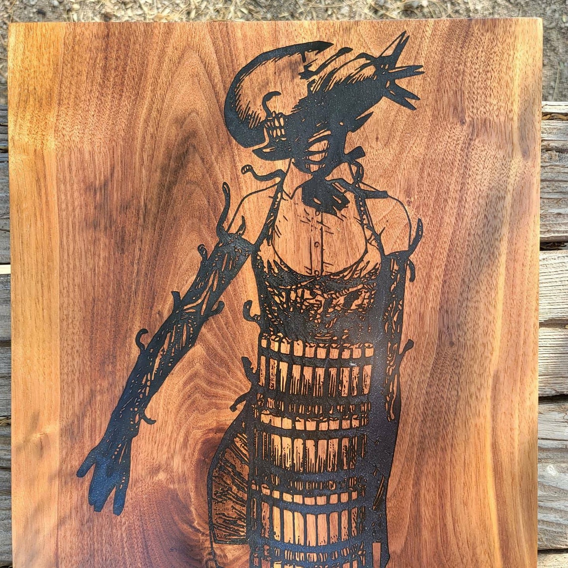 Reze Walnut Laser Engraving Chainsaw Man Etsy