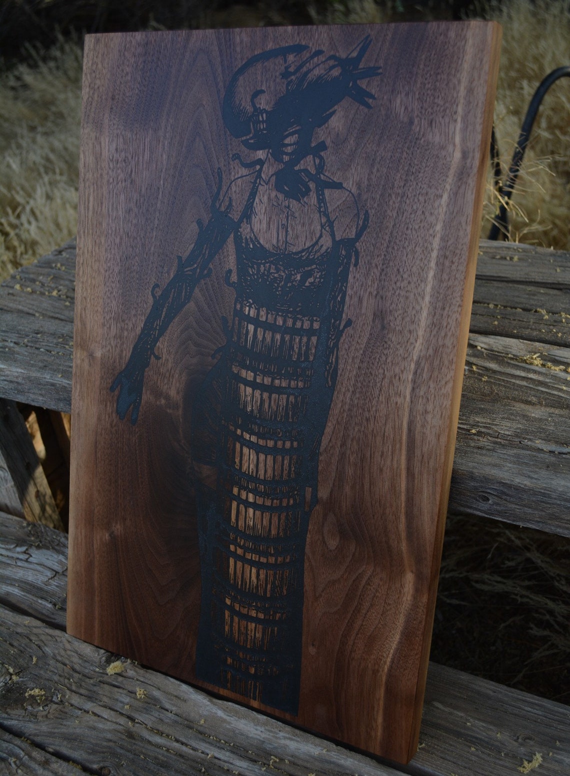 Reze Walnut Laser Engraving Chainsaw Man Etsy