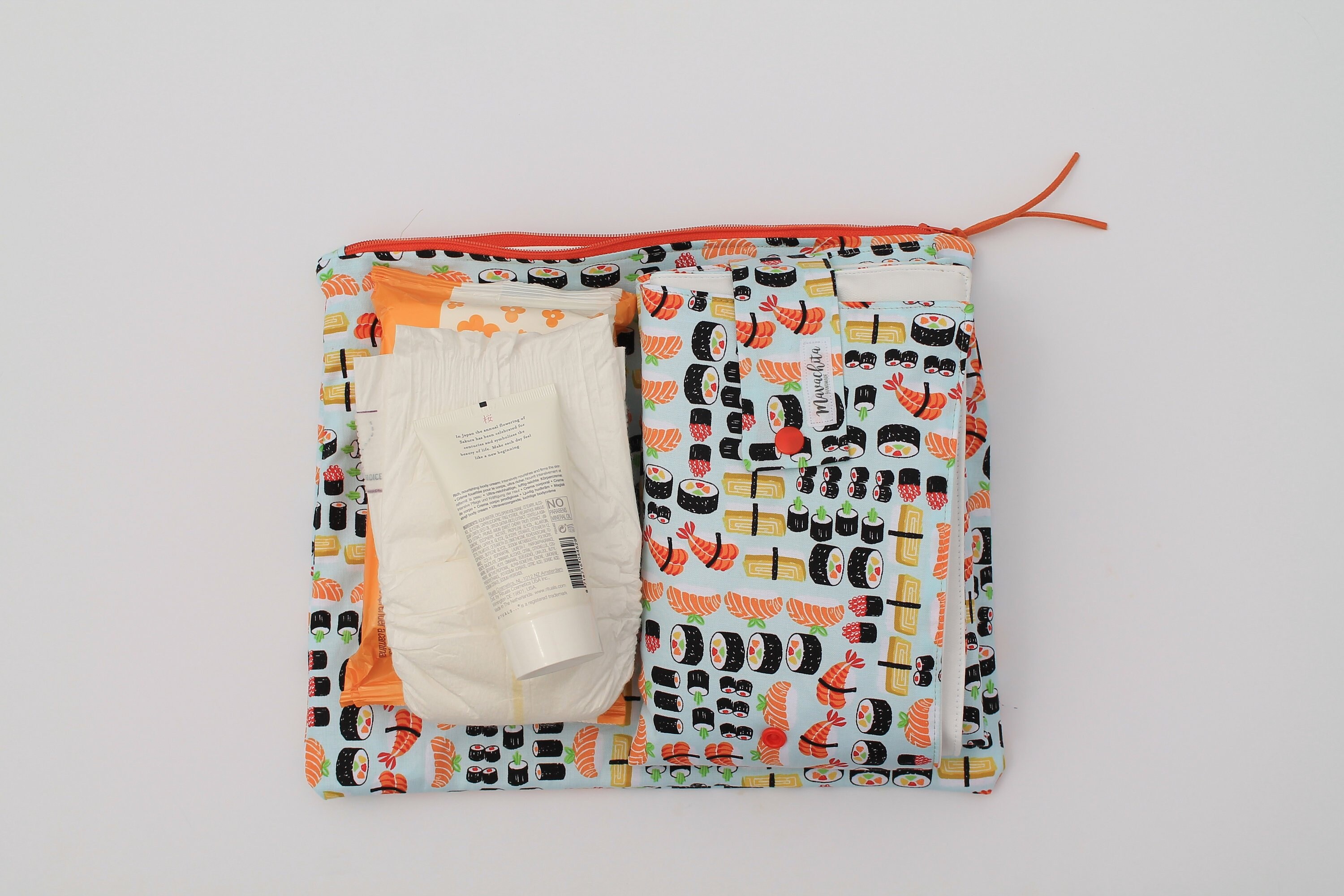 waterproof clutch