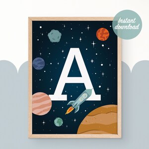 Arte de pared espacial, Bebé personalizado, Decoración de habitación para niños, Letra A