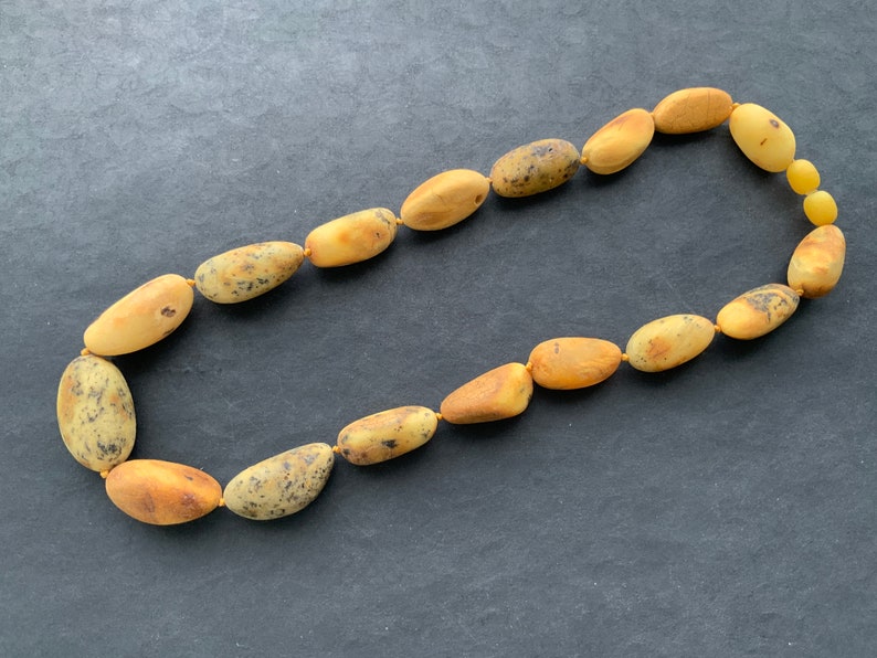 Old matte amber necklace,amber necklace,unpolished,amber,beads,milky,butterscotch,ambe necklace,raw,unpolished,unisex,amber,healing necklace