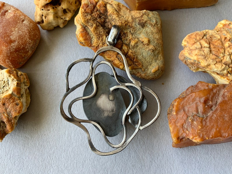 58*78mm,big Baltic amber pendant,amber silver pendant,amber pendant,amber,silver,white,milky,pendant,pendants,Baltic,gem,flower,big,gems