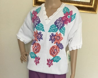 80’s Vintage White Floral Print Short Sleeve Sweater “NWT“